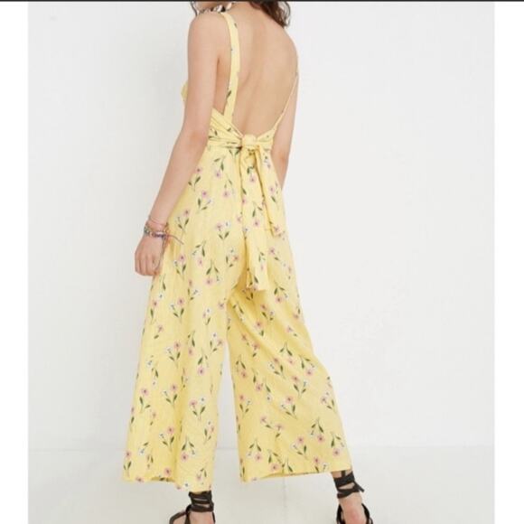 NWT Finders Keepers limoncello jumpsuit - Picture 4 of 6